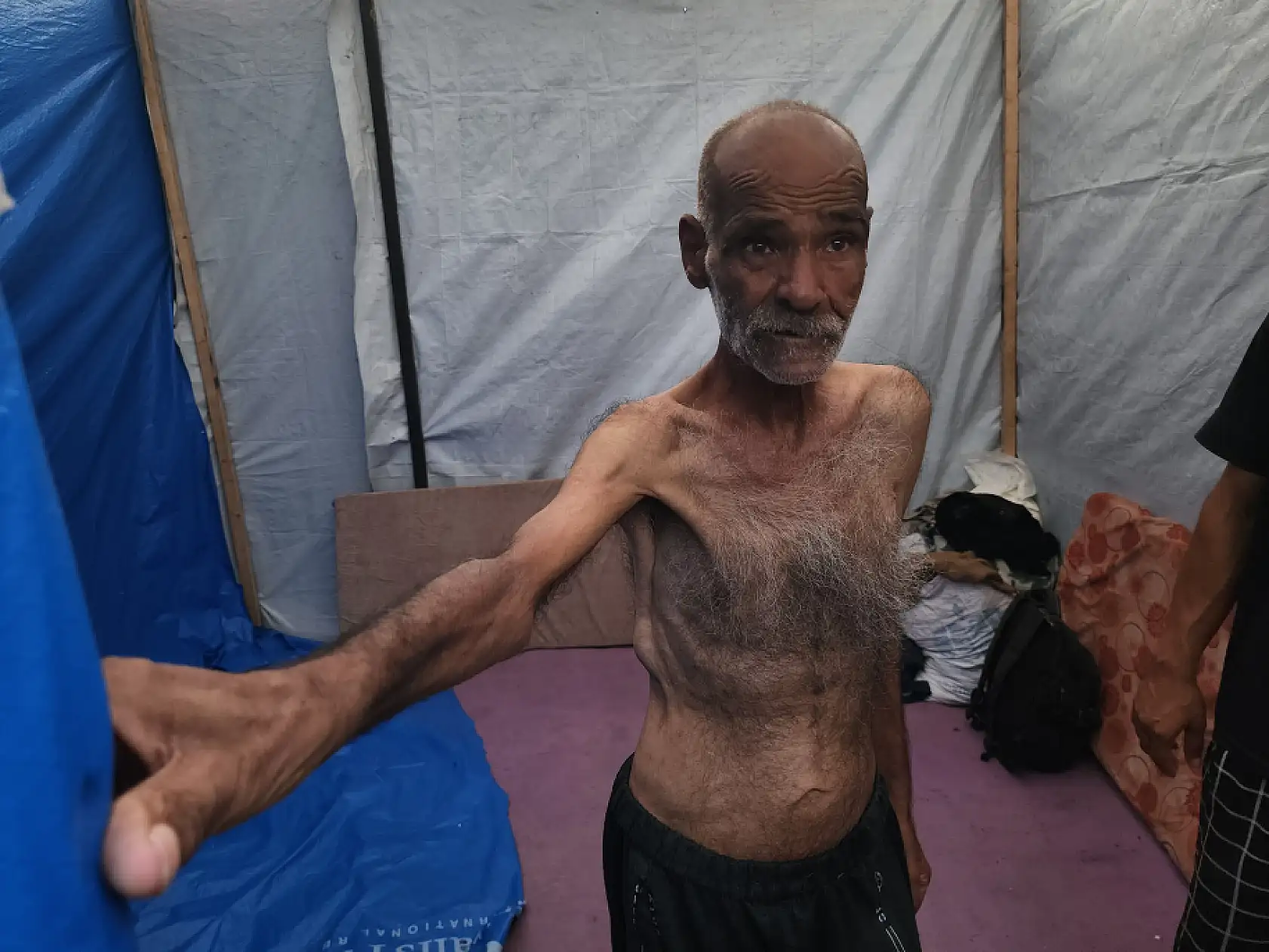 Gazze'de açlıkla mücadele: 75 yaşındaki Hasan Ebu Seble hayatta kalma savaşı veriyor