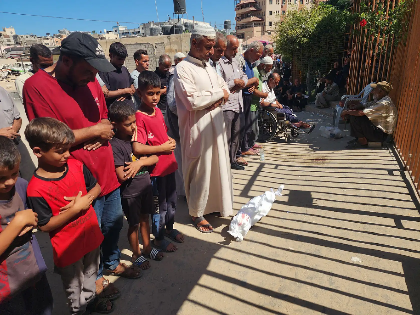 4 yaşındaki çocuk ilaç eksikliği nedeniyle hayatını kaybetti