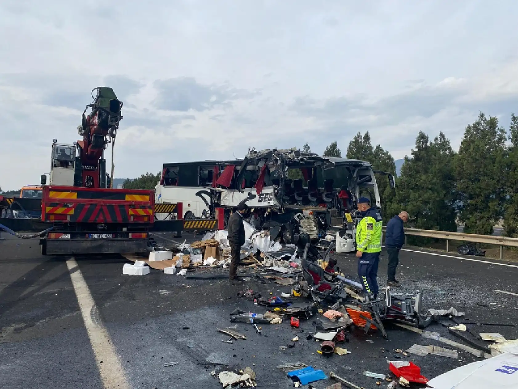 Otobüs kazası yürekleri dağladı: Down sendromlu Eda hayatını kaybetti!