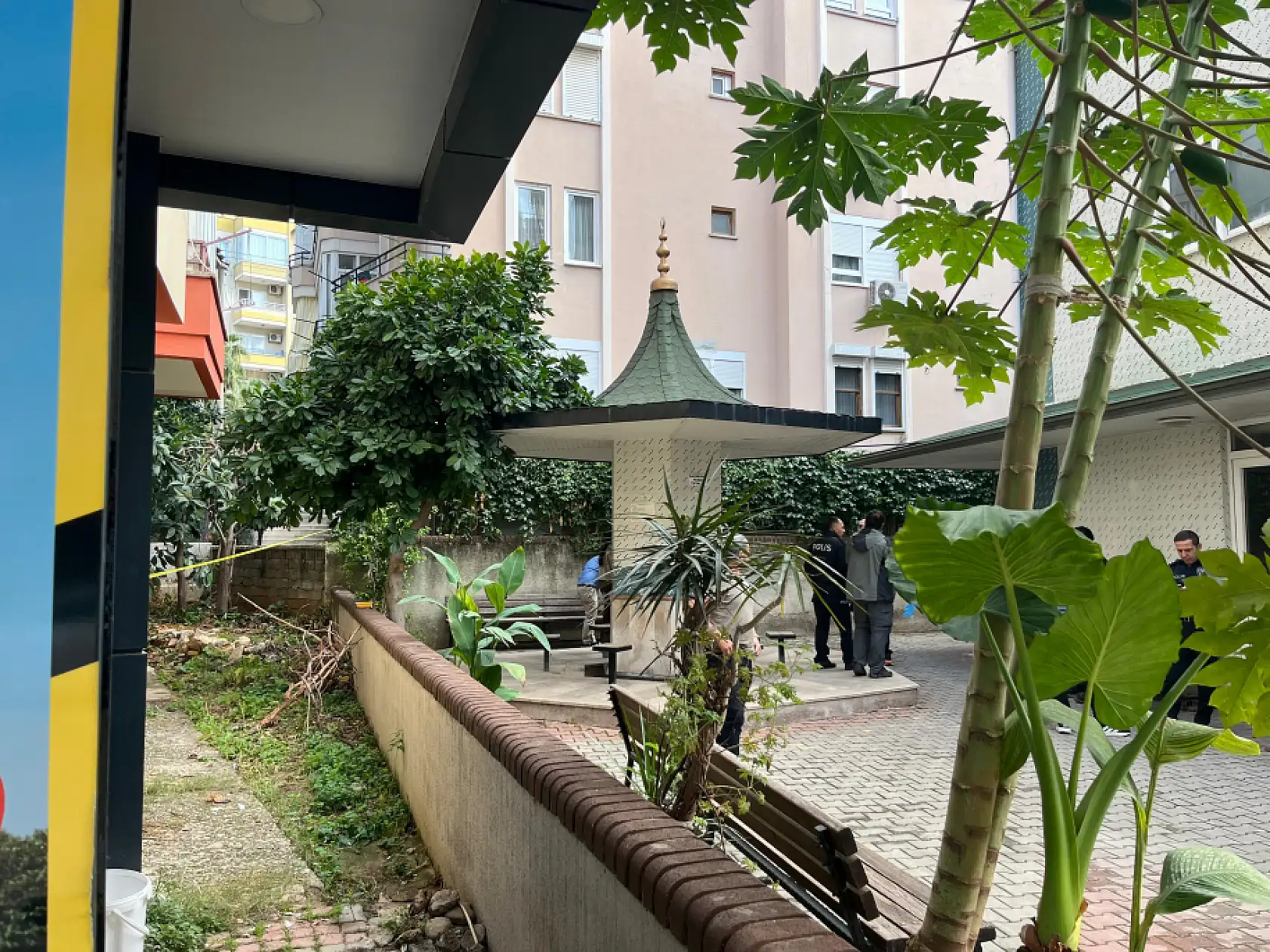 Aile fertlerine kurşun yağdırdı! Kanlı saldırı sonrası intihara kalkıştı