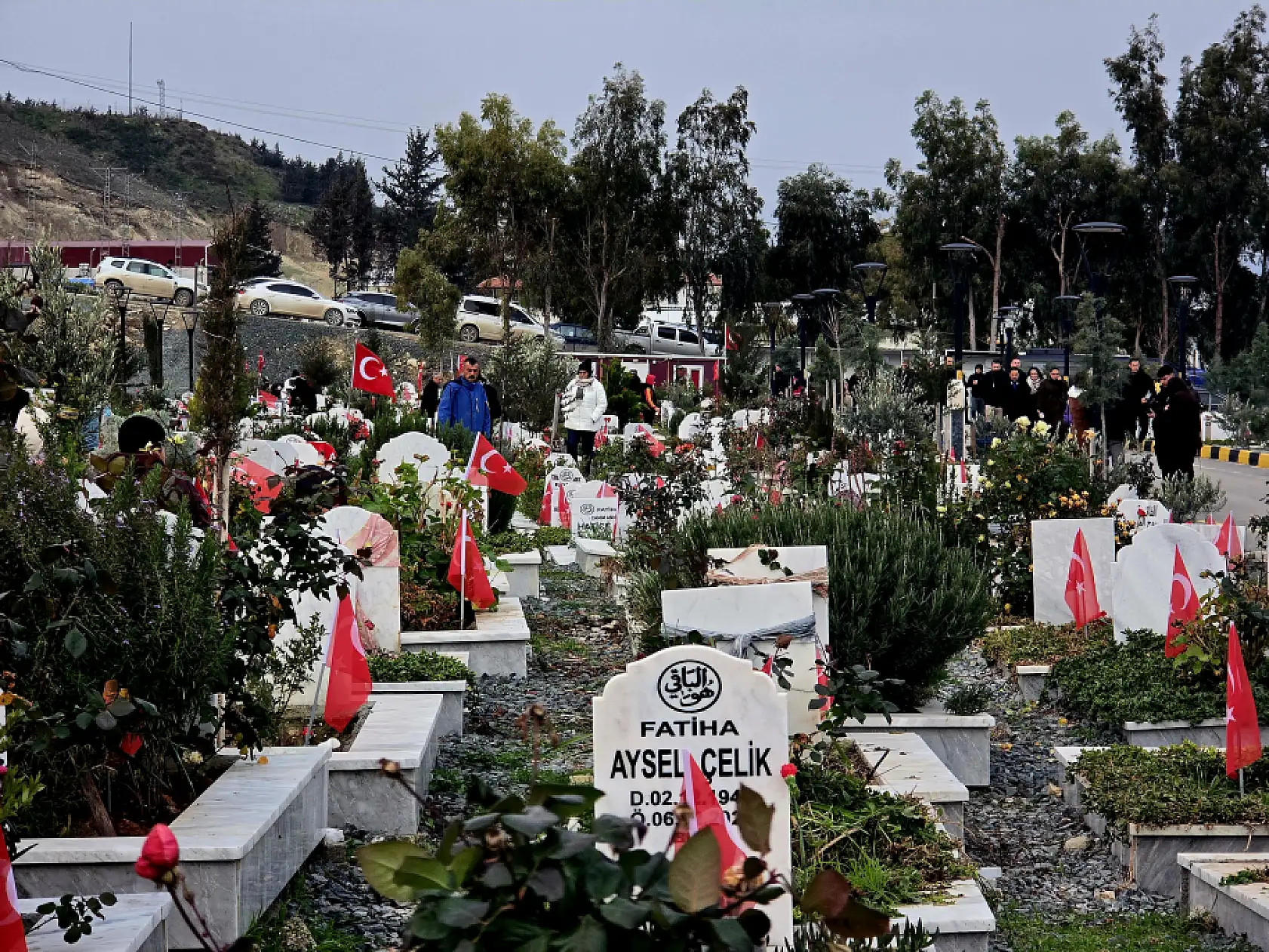 Aynı gün, tarifsiz acı! Binlerce mezar taşlarında tek bir tarih yazıyor