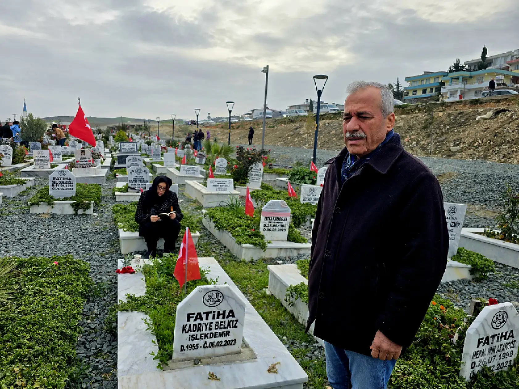Aynı gün, tarifsiz acı! Binlerce mezar taşlarında tek bir tarih yazıyor