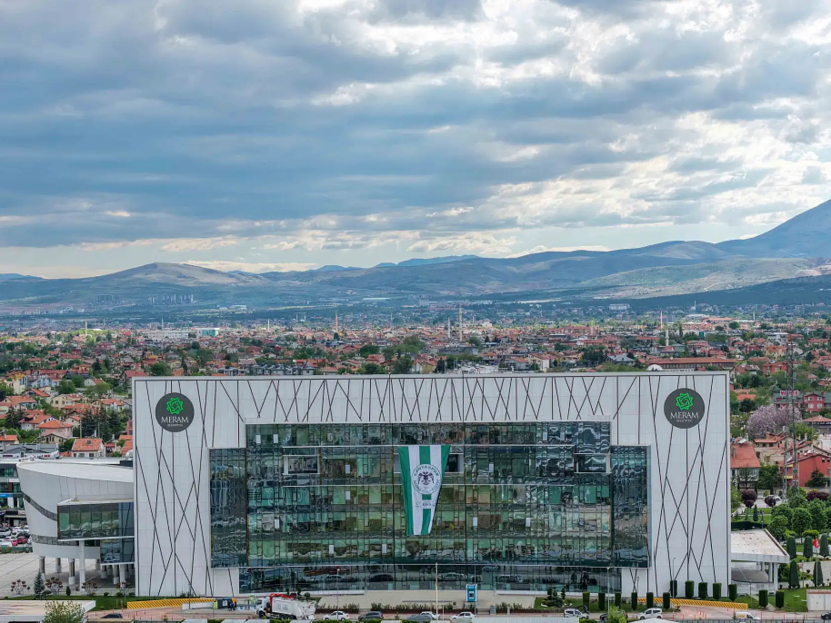 Konya inandı, kupaya kilitlendi! Meram'da yer gök yeşil-beyaz