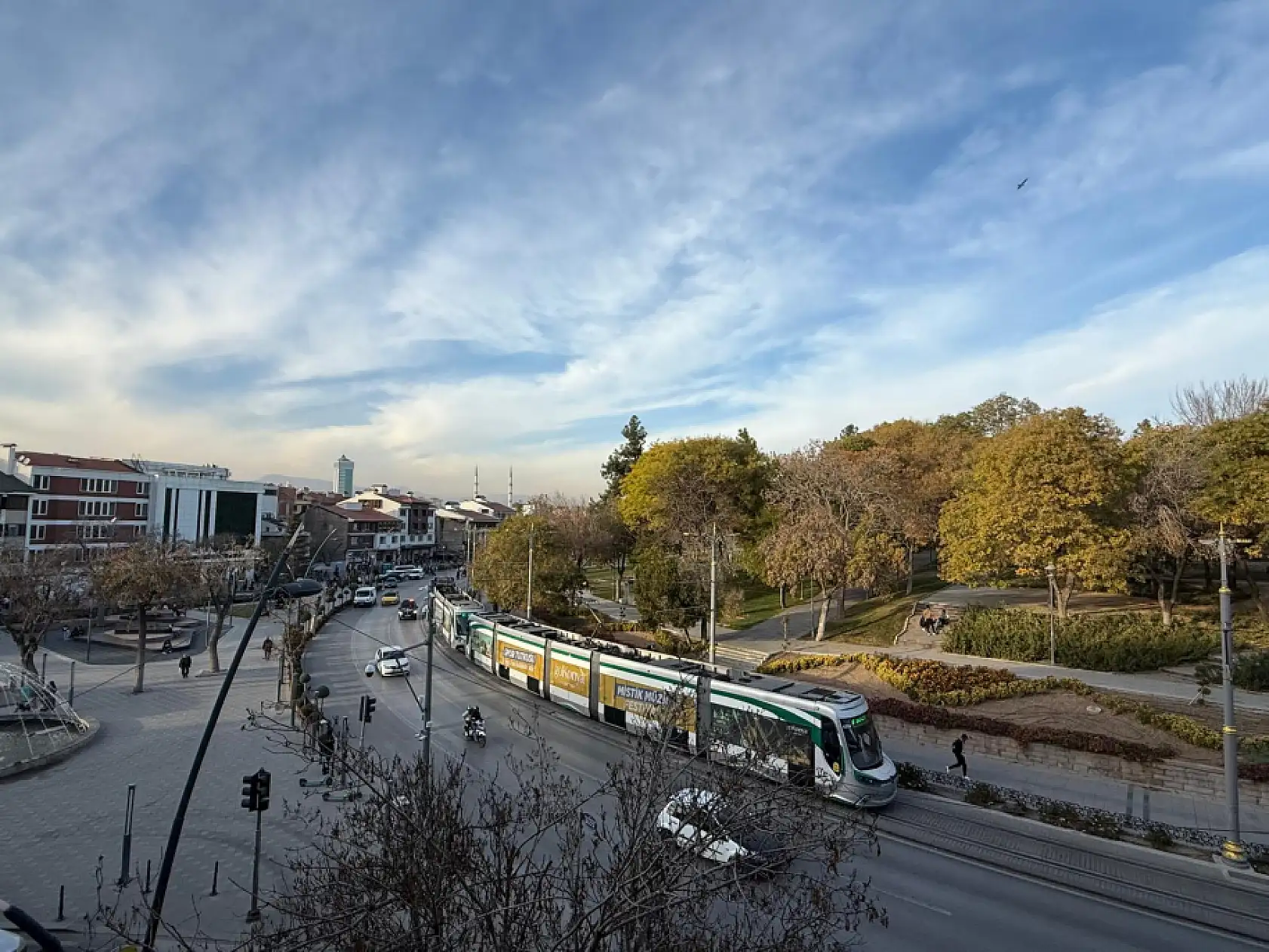Konyalılar dikkat! Hava bir anda değişecek, kapı pencere kapanacak