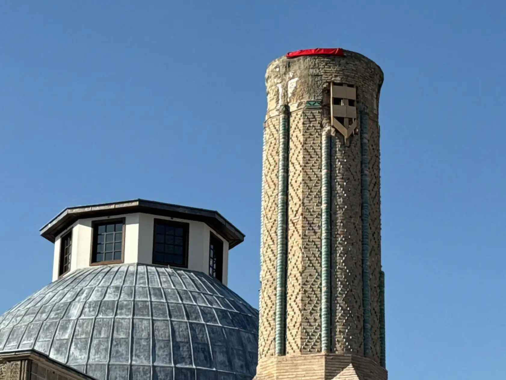 Konya'nın orta yerinde tarihi operasyon! Taş dantel ilmek ilmek yeniden işleniyor