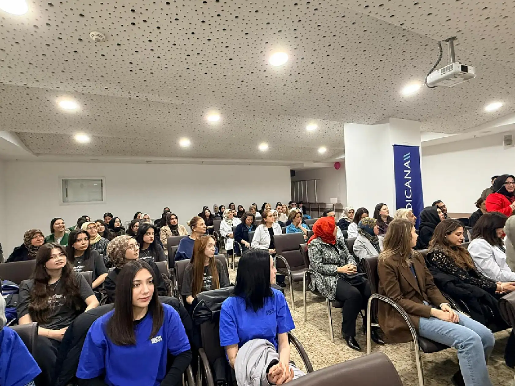 Hoşgörü şehrinin güçlü kadınları Medicana'da buluştu: Konya'dan ilham dolu hikayeler