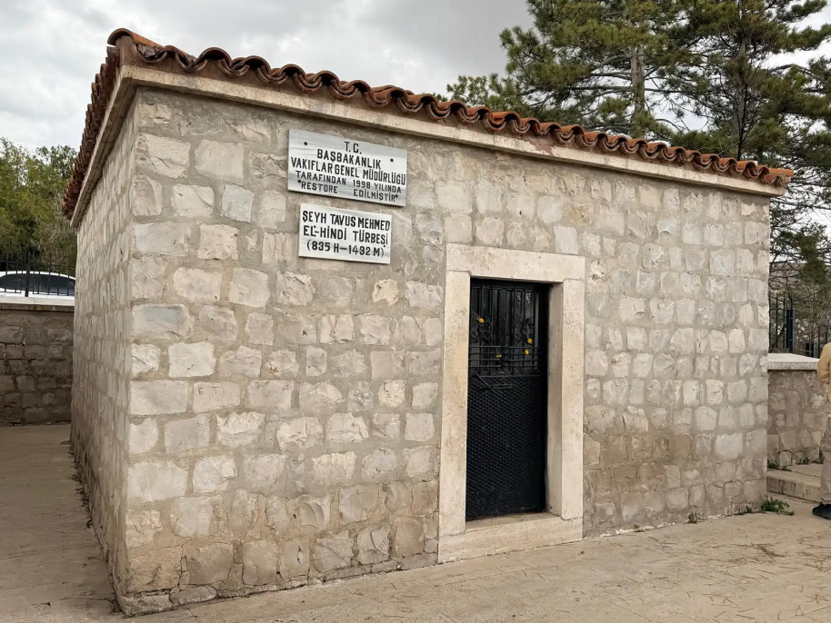 Konya'da duaların tuzla mühürlendiği makam: Niyetle gelenin boş dönmediği o kapı