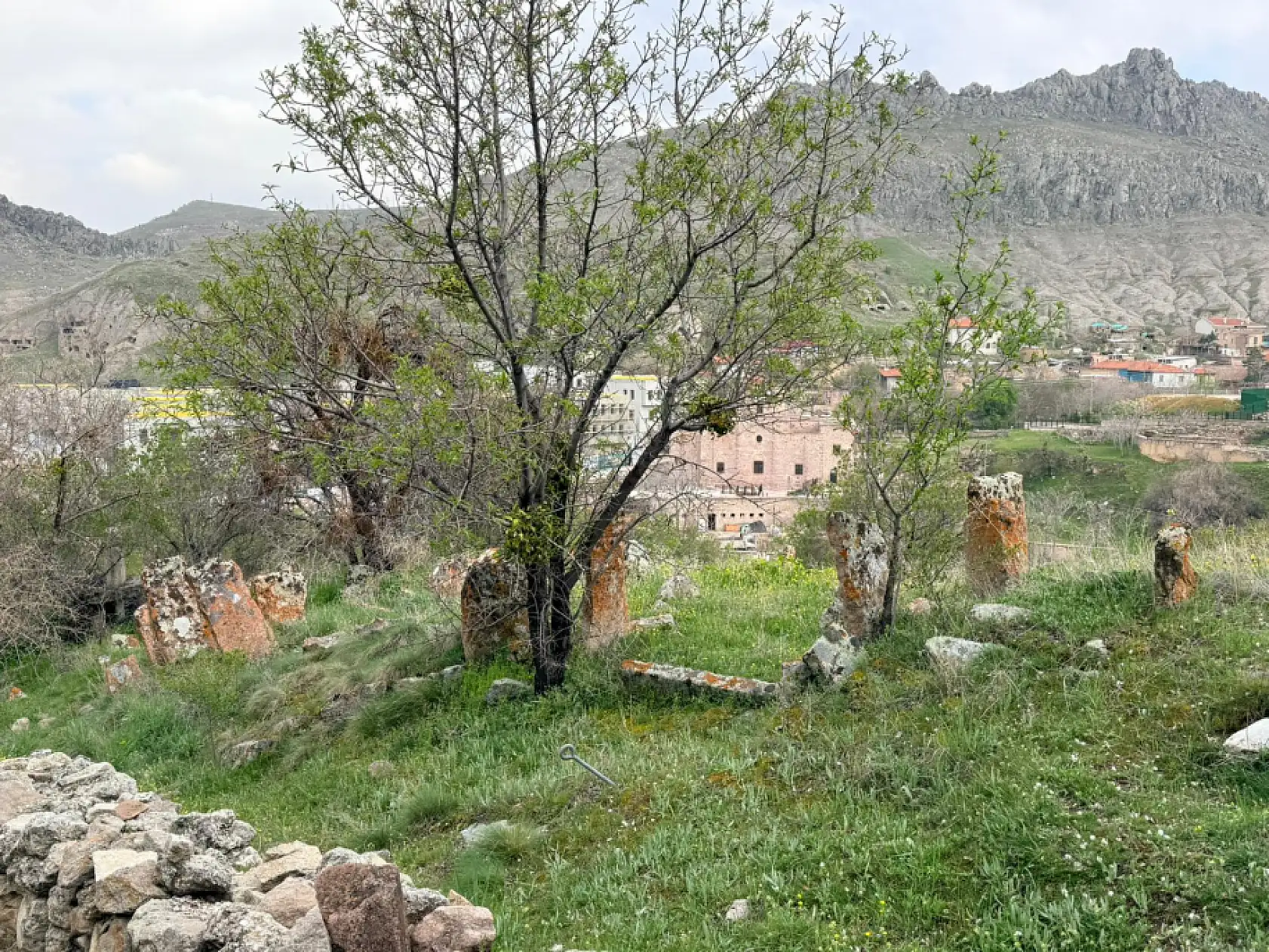Konya'nın binlerce yıllık hafızası tehlikede! sessizce yok oluyorlar