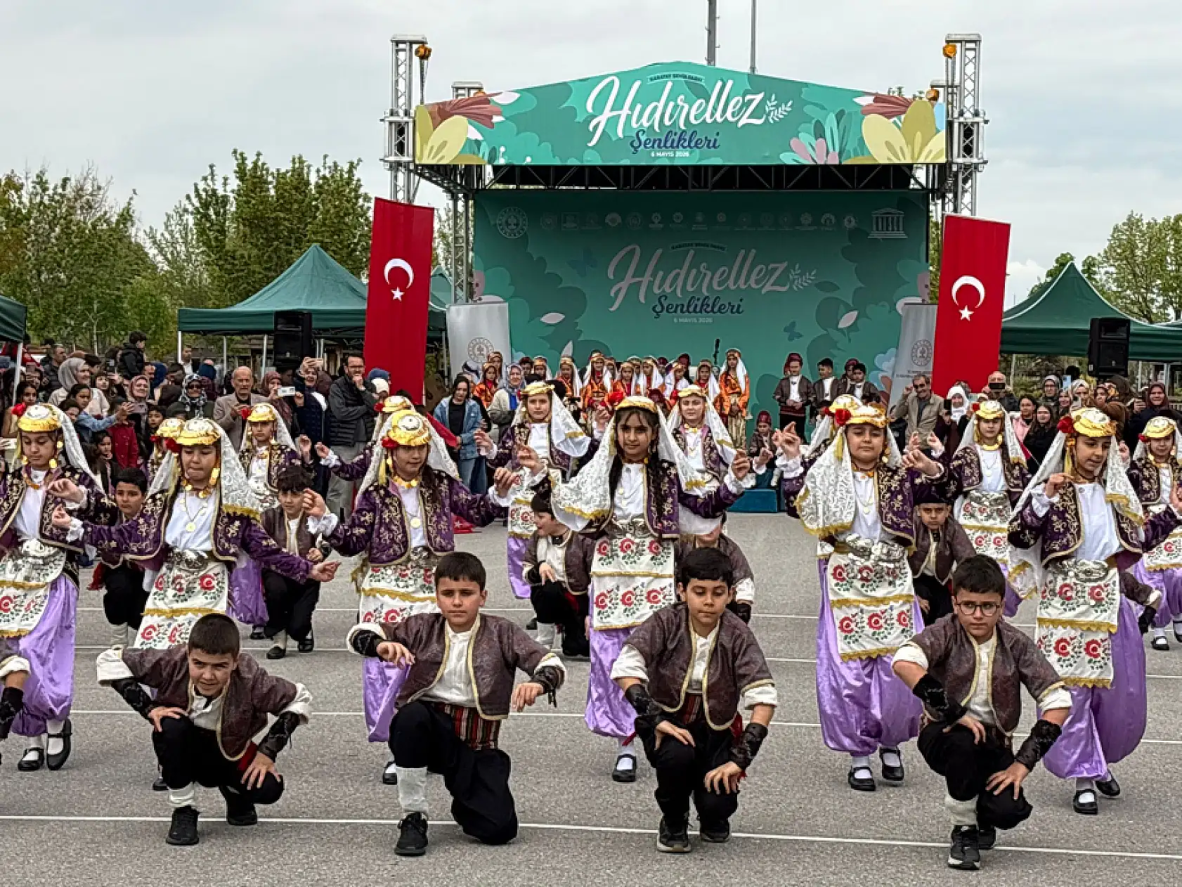 Baharın müjdecisi Hıdırellez Konya'da dev organizasyonla kutlandı