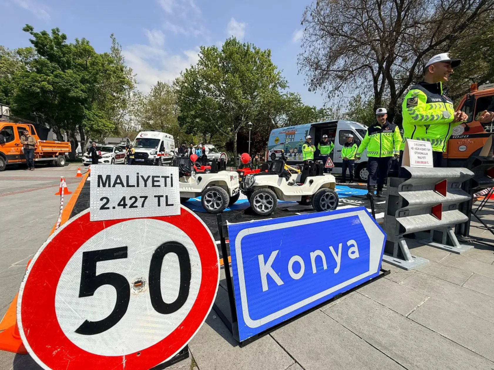 Konya'nın kahramanları sahada! Bu kez ceza değil çiçek verdiler