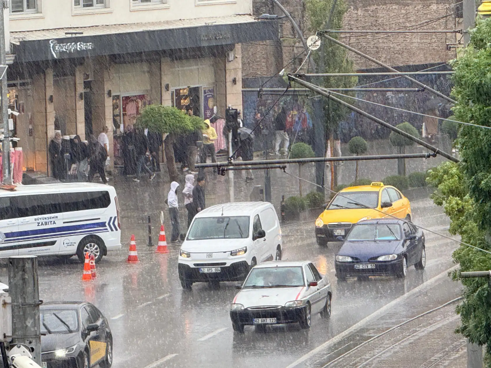 Kuruyan umutlara Mayıs damlası: Konya'da kırkikindi sevinci