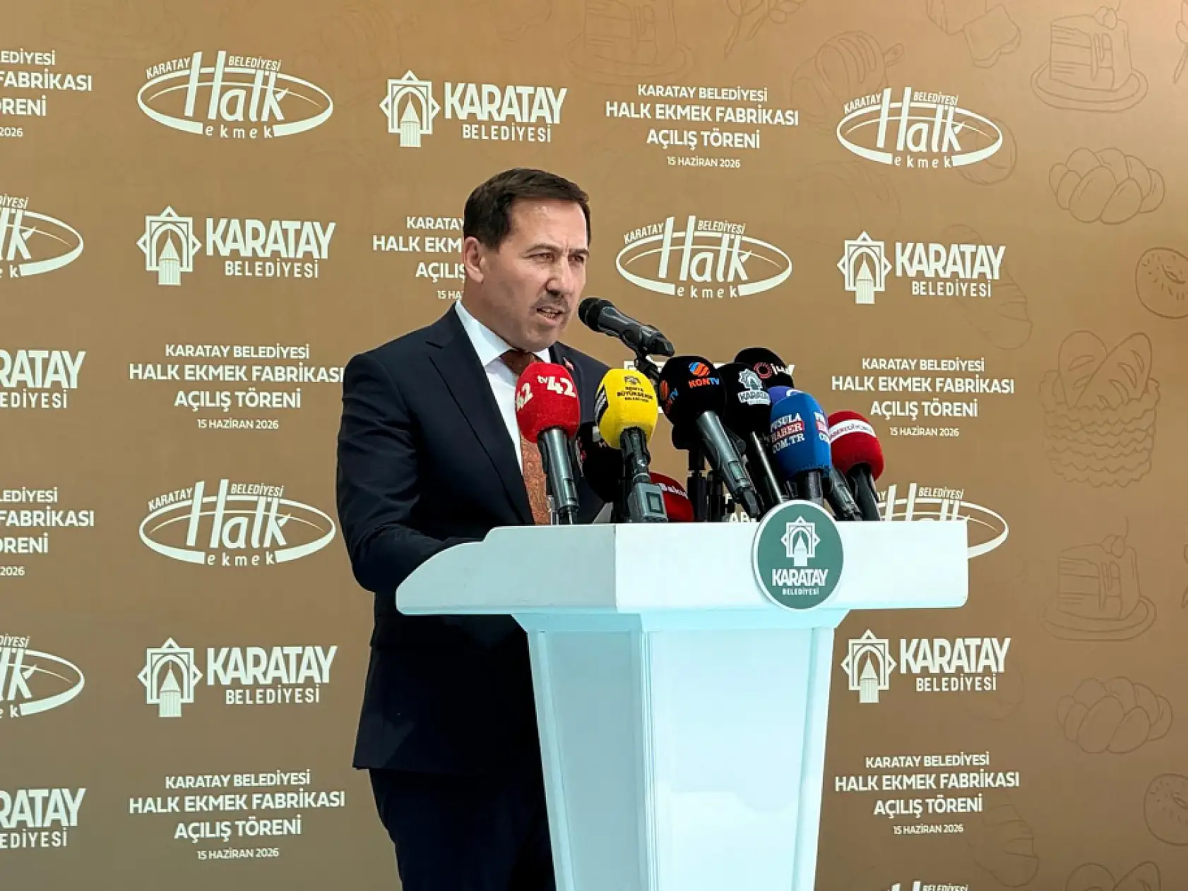 Konya'da sofralara uygun fiyatlı ve sağlıklı ekmek geliyor! Dev tesis kapılarını açtı