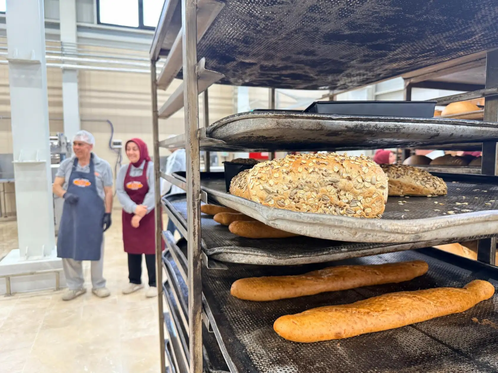 Konya'da sofralara uygun fiyatlı ve sağlıklı ekmek geliyor! Dev tesis kapılarını açtı