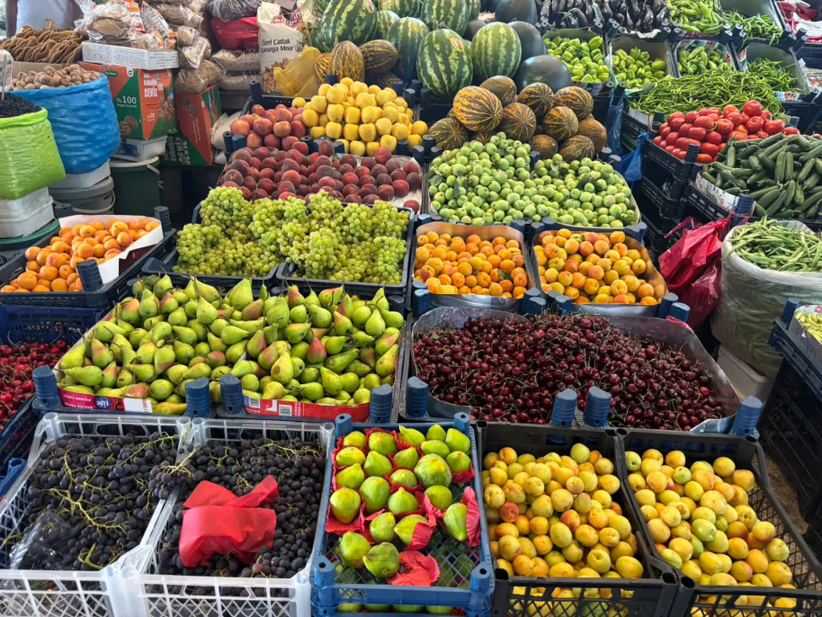 Konya'da kalitenin adresi tarihi pazarda esnaf eski günleri özlüyor