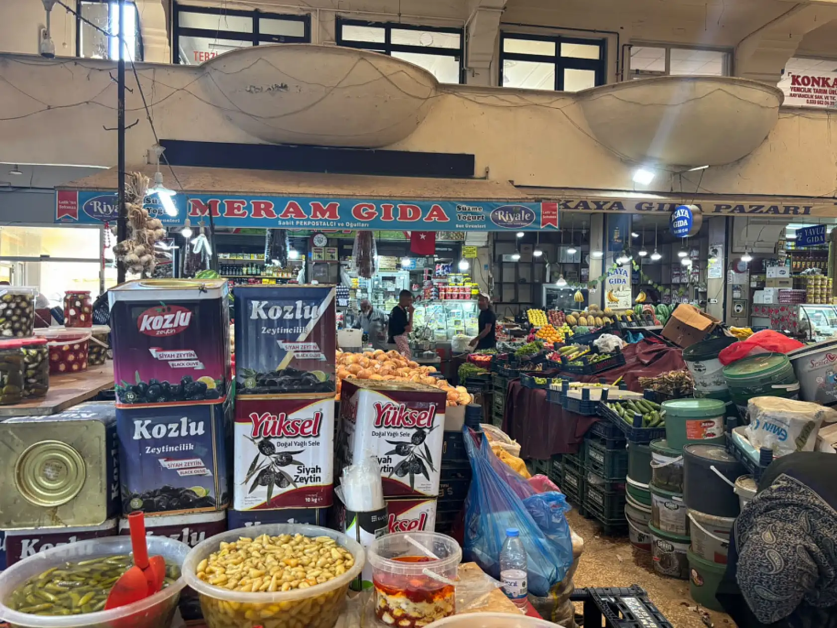 Konya'da kalitenin adresi tarihi pazarda esnaf eski günleri özlüyor