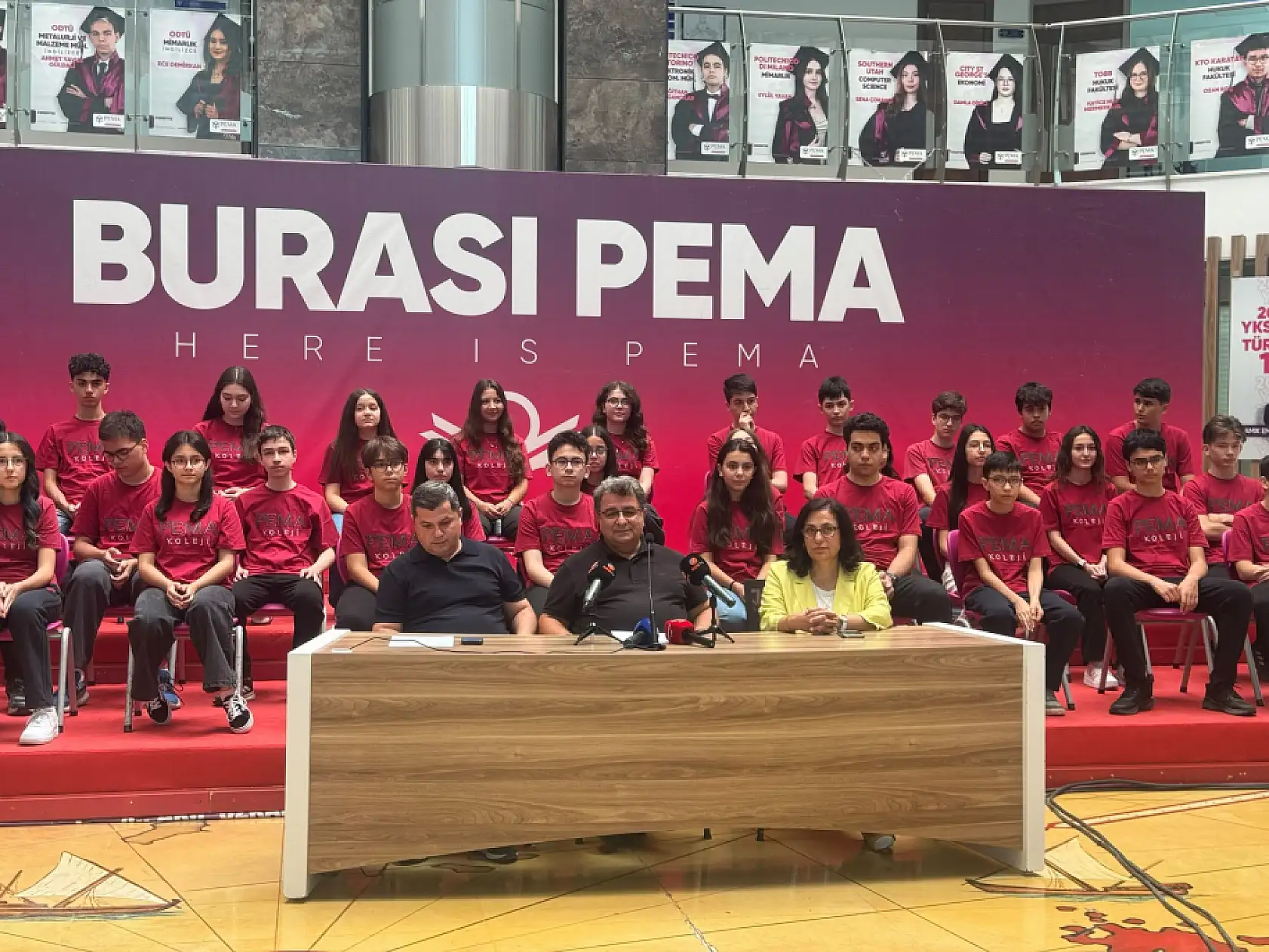 Konya PEMA Koleji'nden tarihi başarı! LGS Türkiye 1'incisi Yusuf Emir Yıldırım başarının sırrını açıkladı