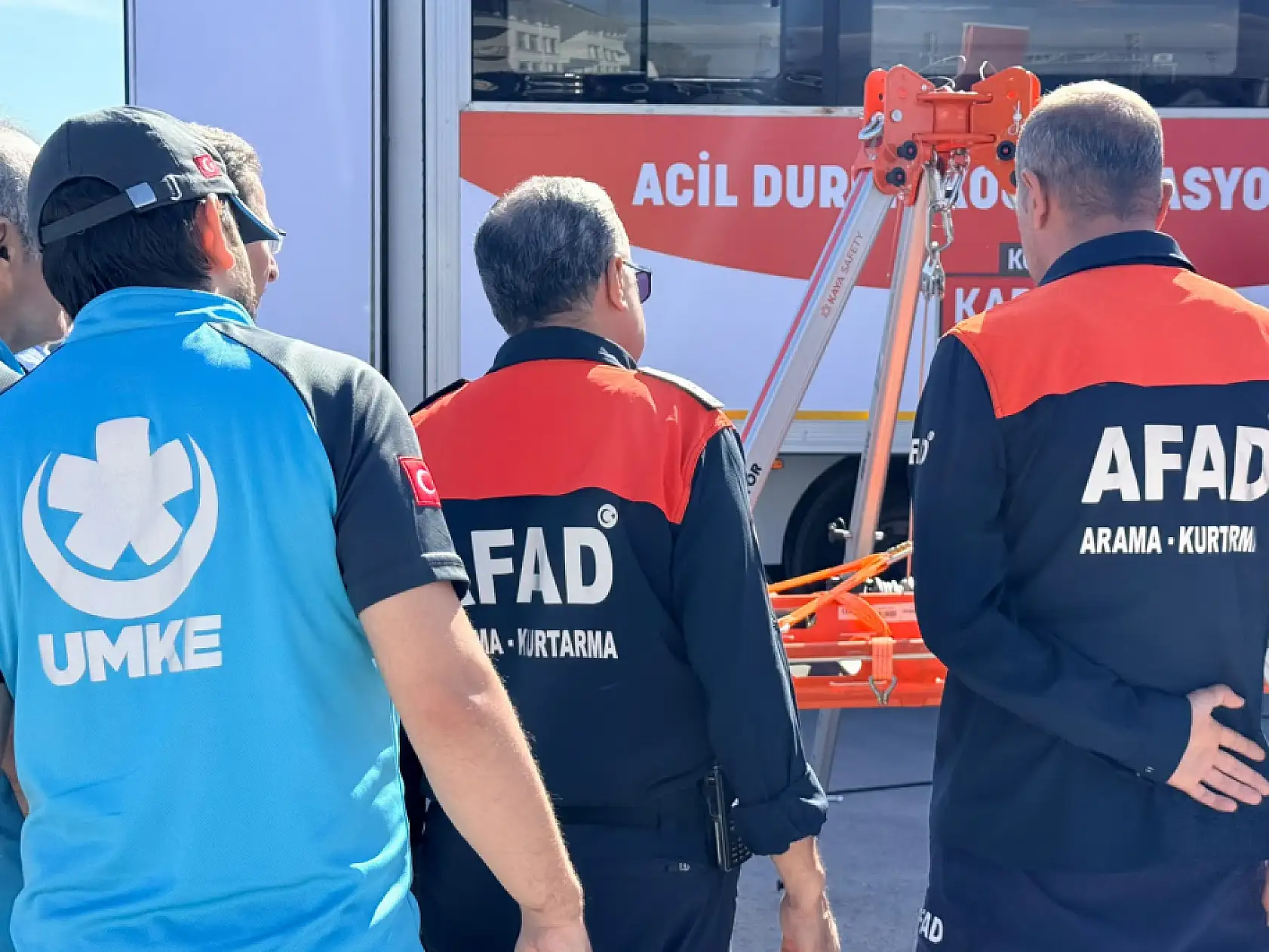 Afete karşı Türkiye'de bir ilk: Karatay Arama Kurtarma ekibi sahada!