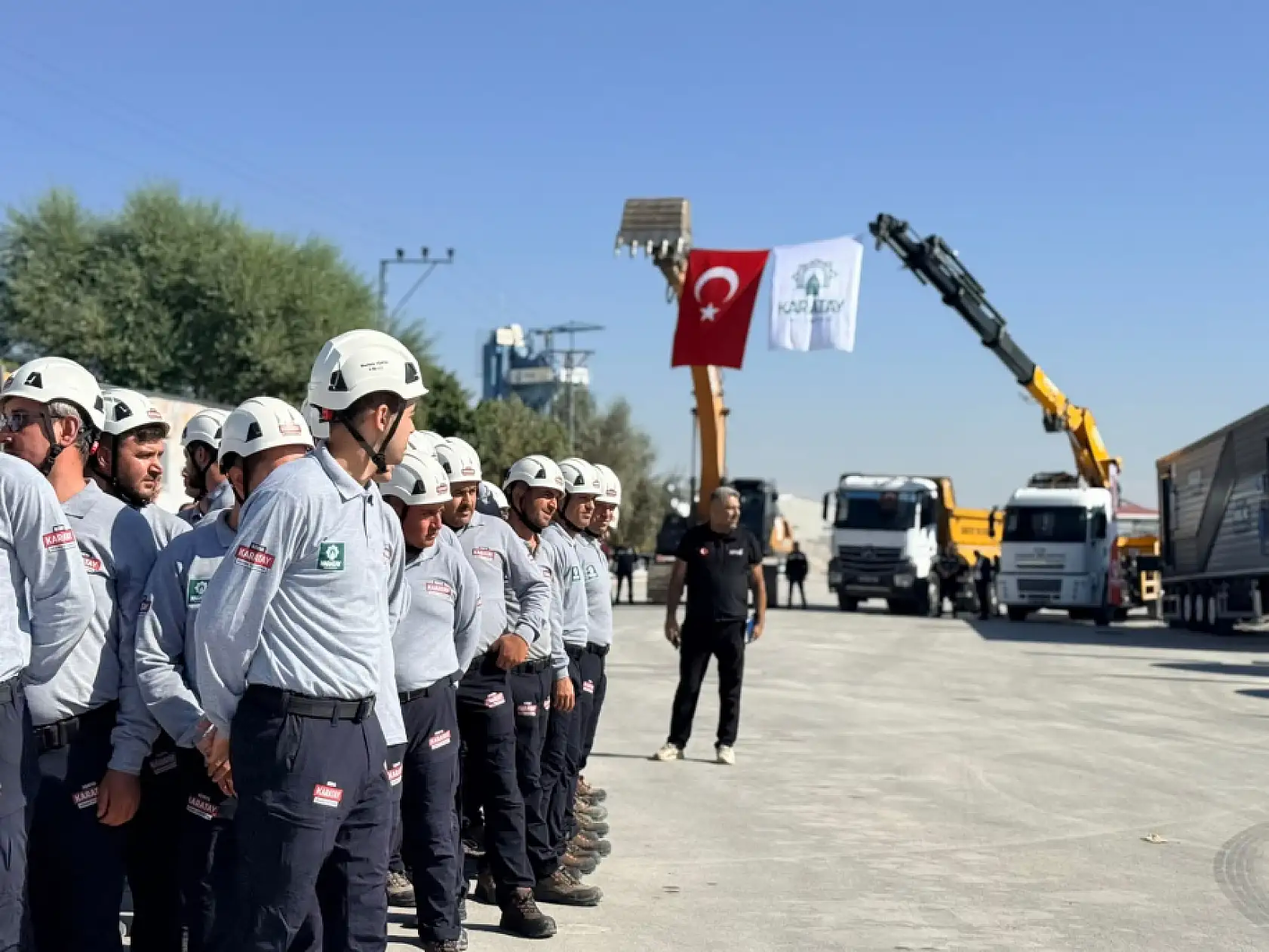 Afete karşı Türkiye'de bir ilk: Karatay Arama Kurtarma ekibi sahada!