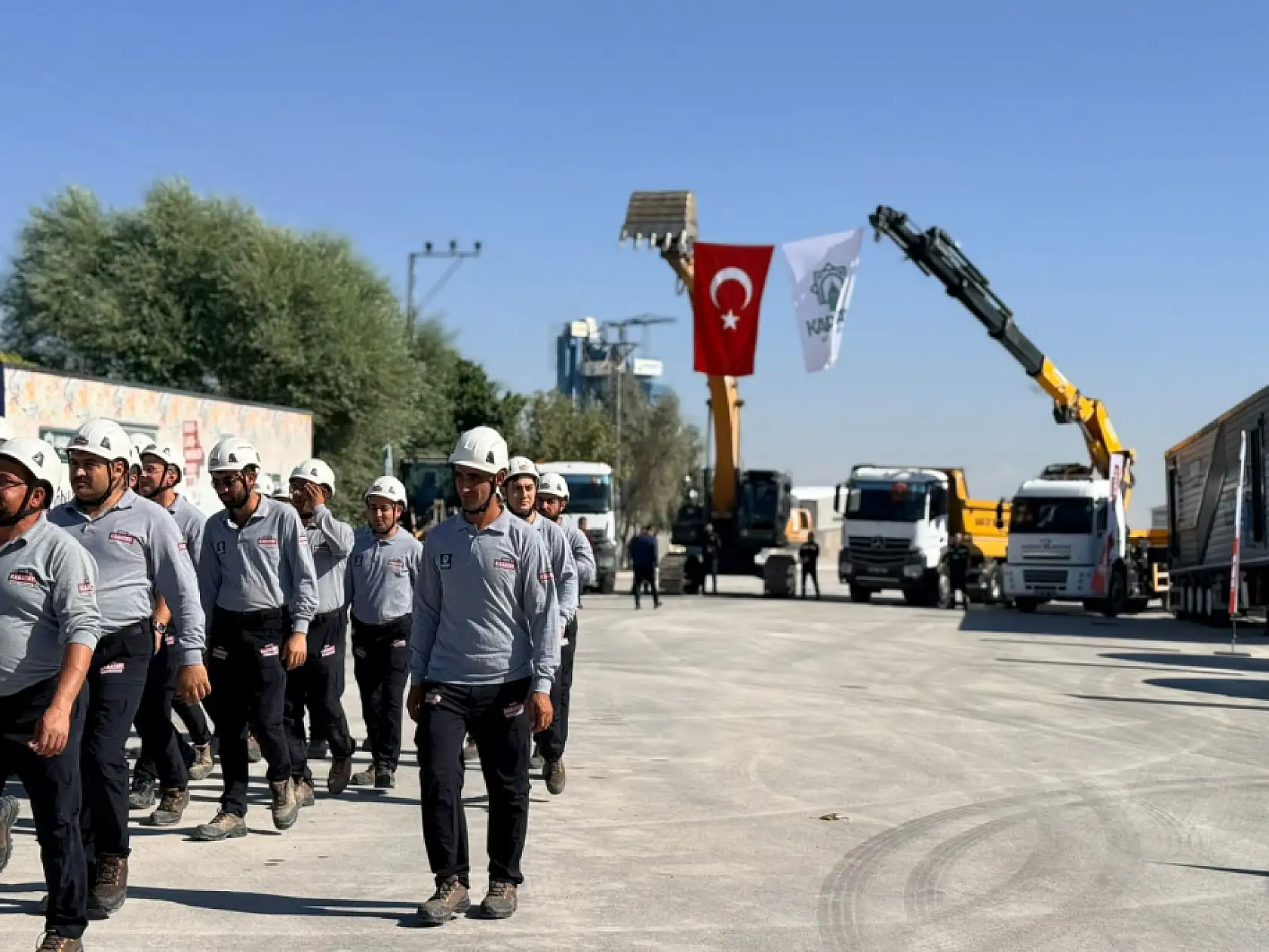 Afete karşı Türkiye'de bir ilk: Karatay Arama Kurtarma ekibi sahada!