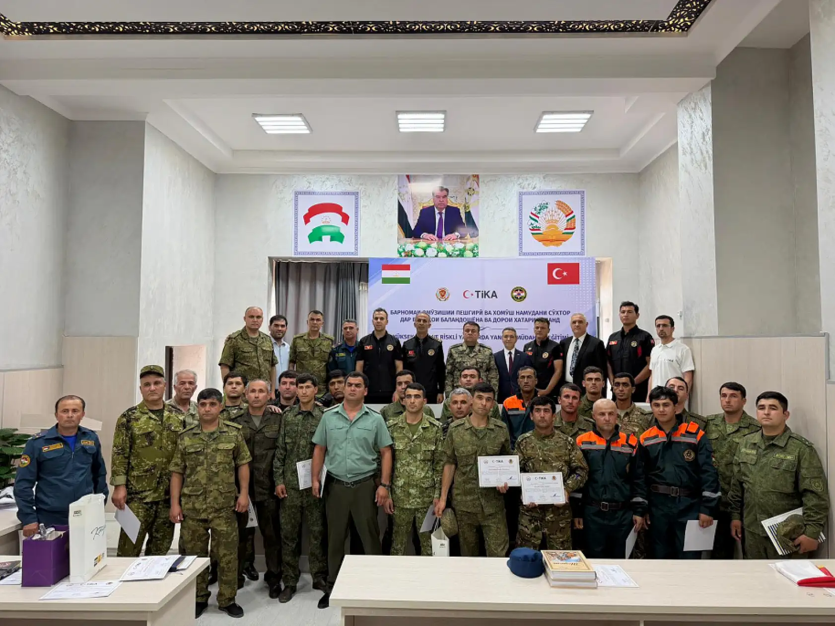 Konya itfaiyesi Tacikistan'da sahada