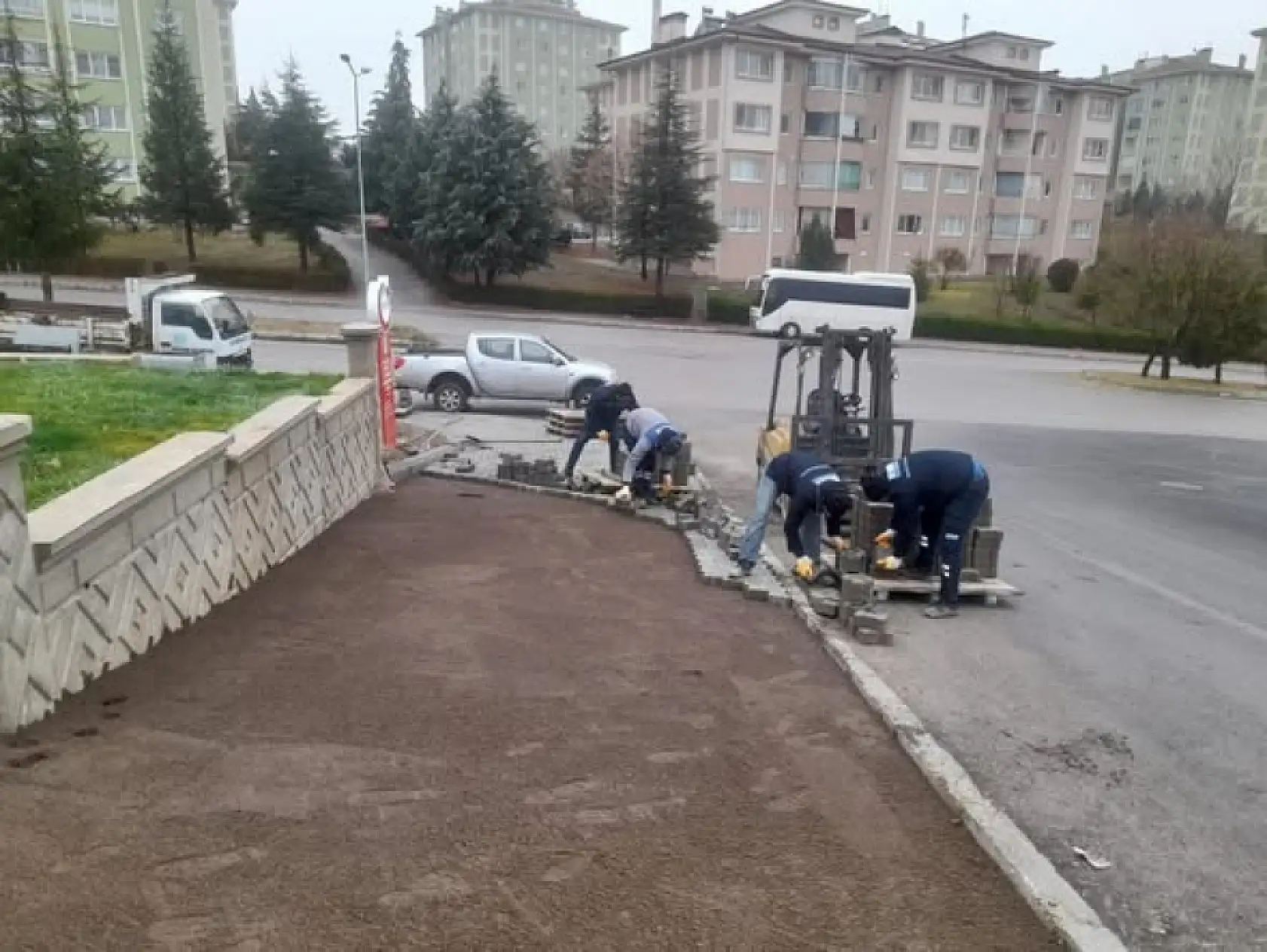 Konya'da yollar yenileniyor, parklar güzelleşiyor
