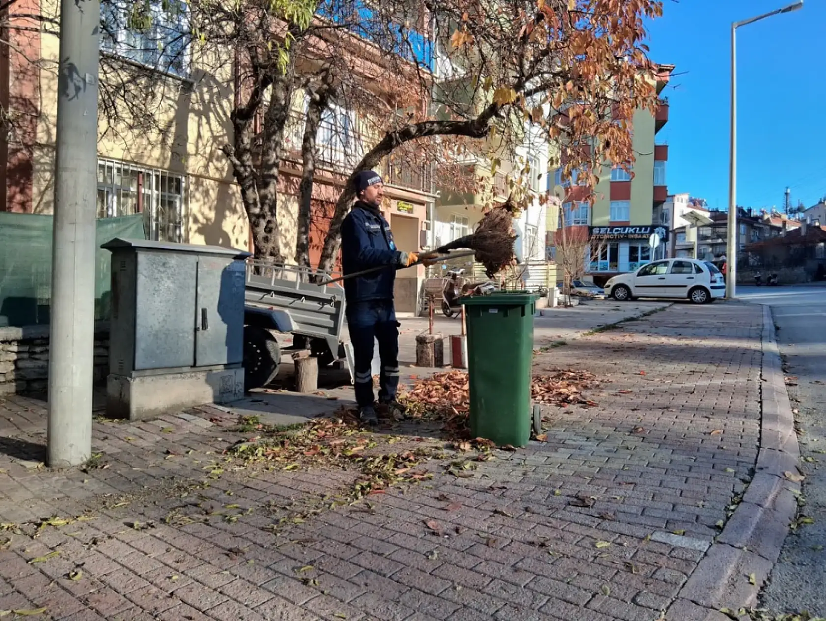 Konya'da yollar yenileniyor, parklar güzelleşiyor