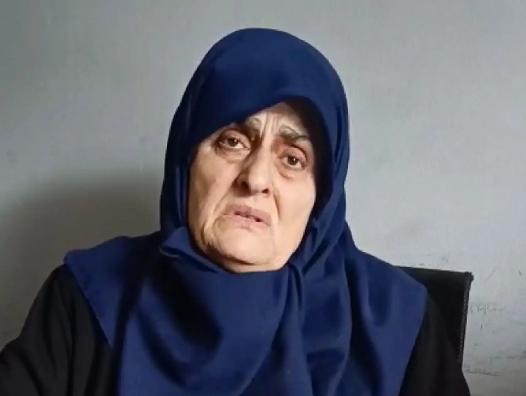 Eski polisin kayıp dosyasındaki korkunç detay: Katiliyle aynı yastığa baş koymuş!