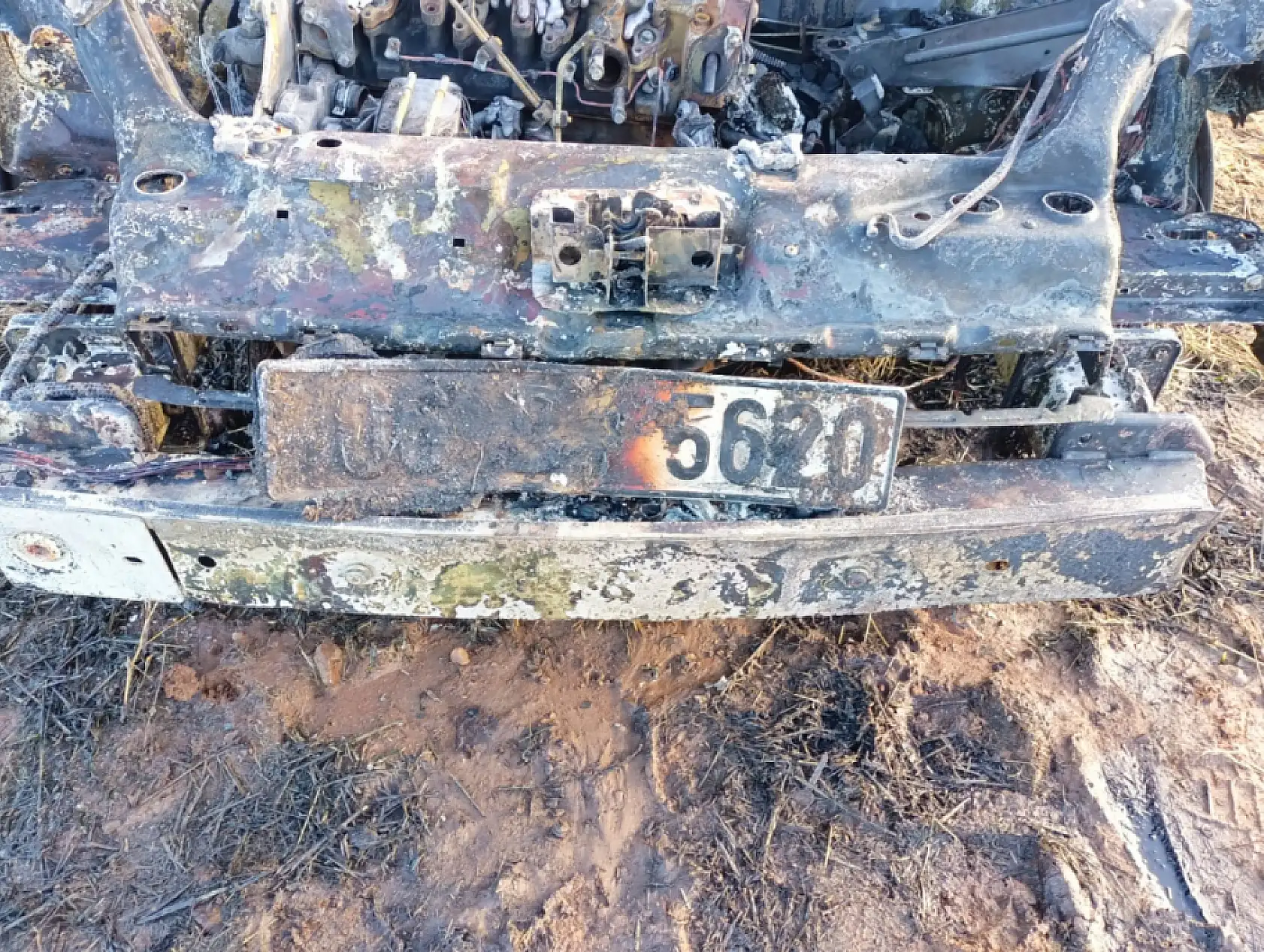 Konya'da korkutan yangın: Ev ve araba küle döndü!