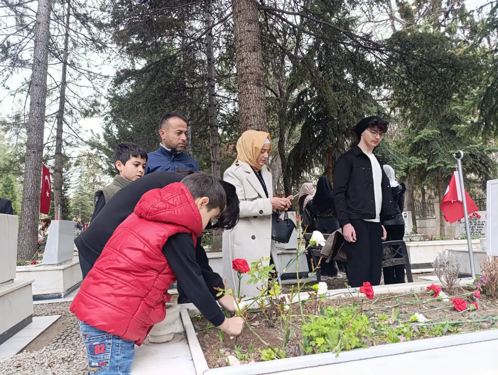 Konyalı gazi söylemleriyle duygulandırdı: 'Onlar şehit olmasaydı biz burada olamazdık'