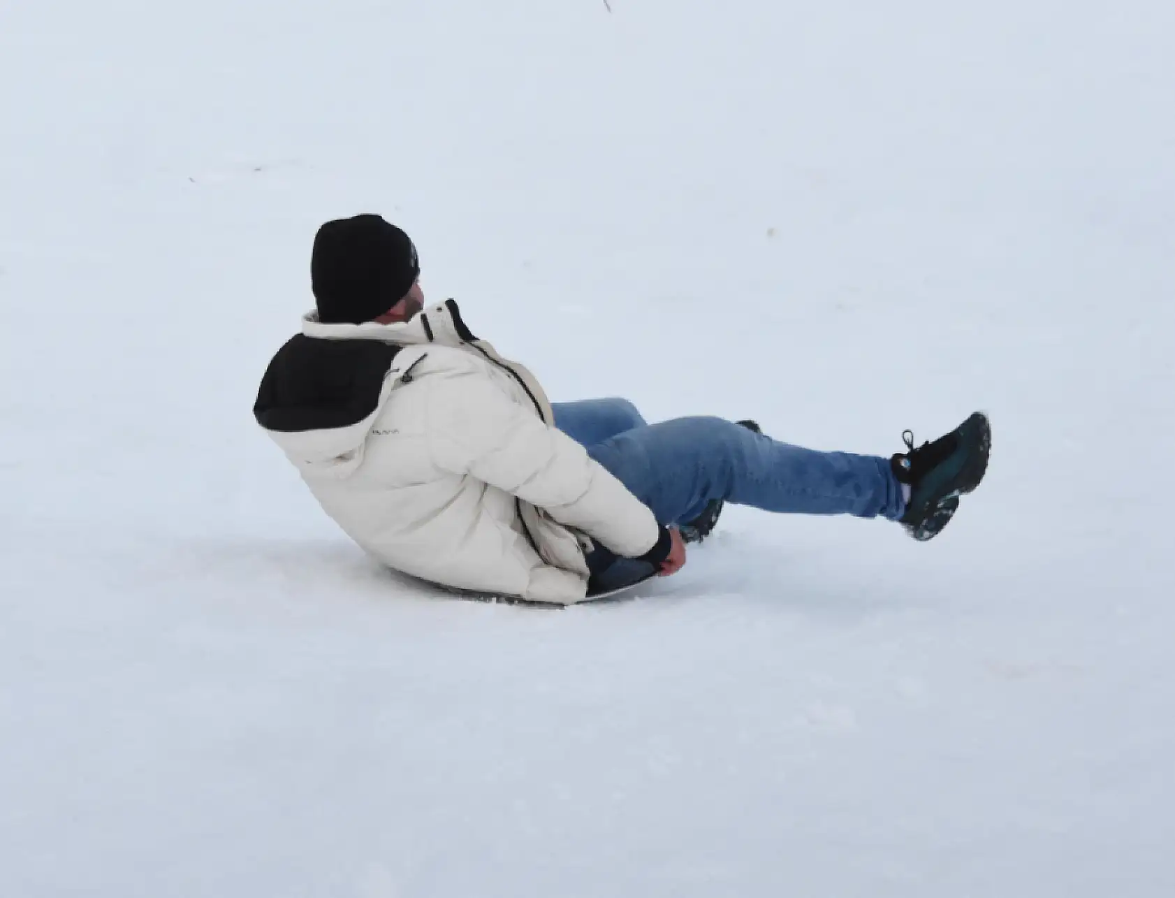 Konyalılar buraya akın ediyor! Adeta dolup taştı... Araba koyacak yer bulmakta zorlandılar