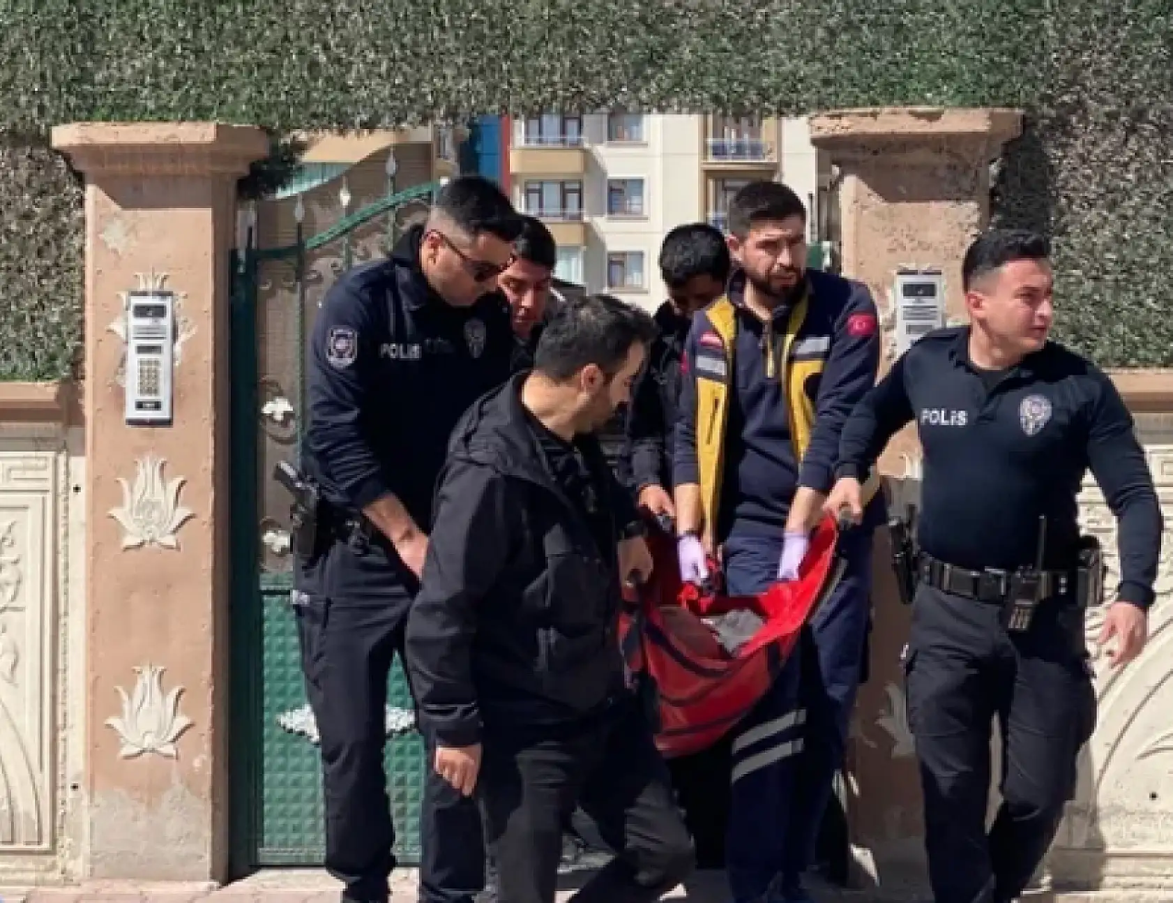 Konya'da 4 çocuk annesi eşini öldürdü: Yeni gelişme!