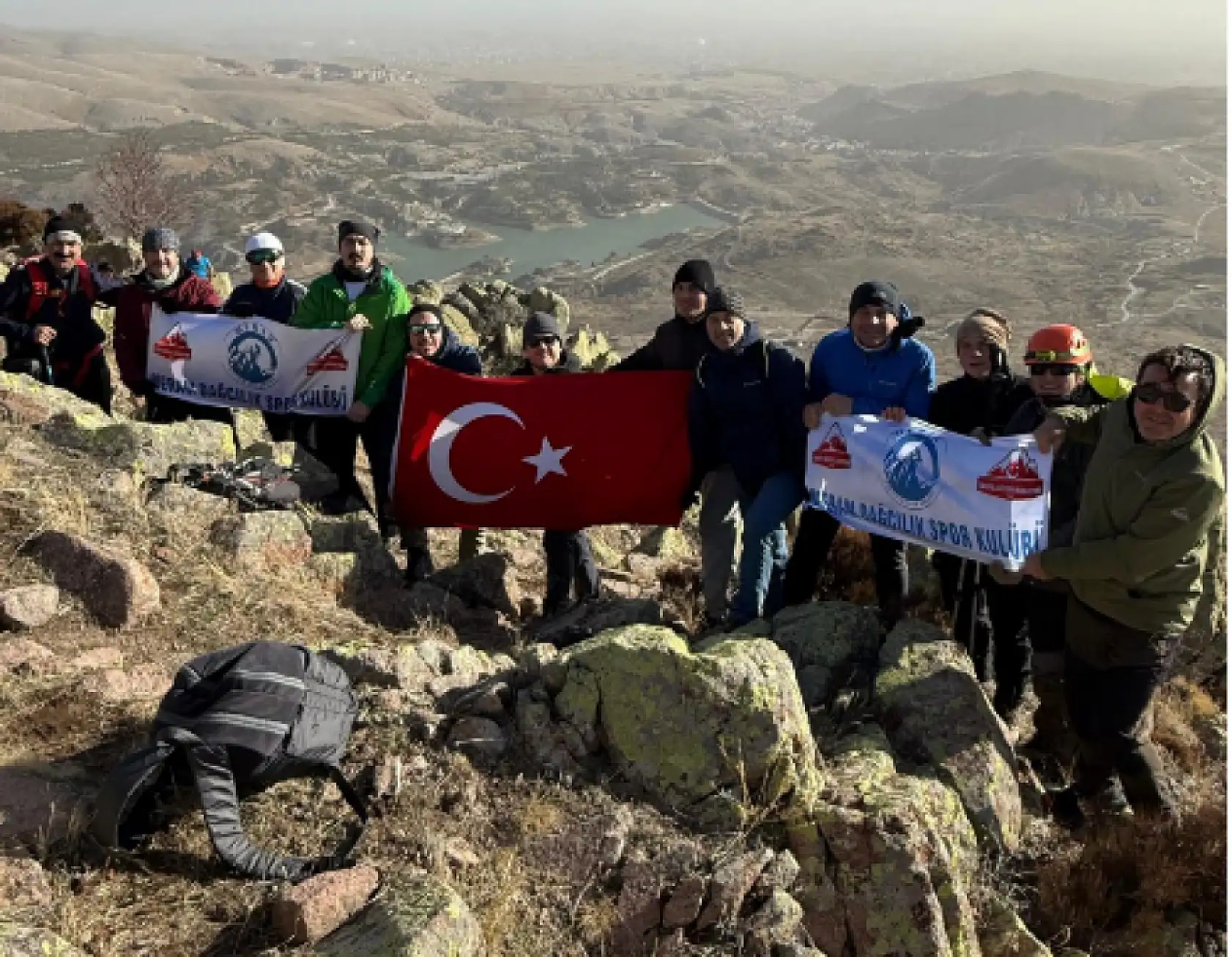 Konya'da dağcılar zirveye oynadı!