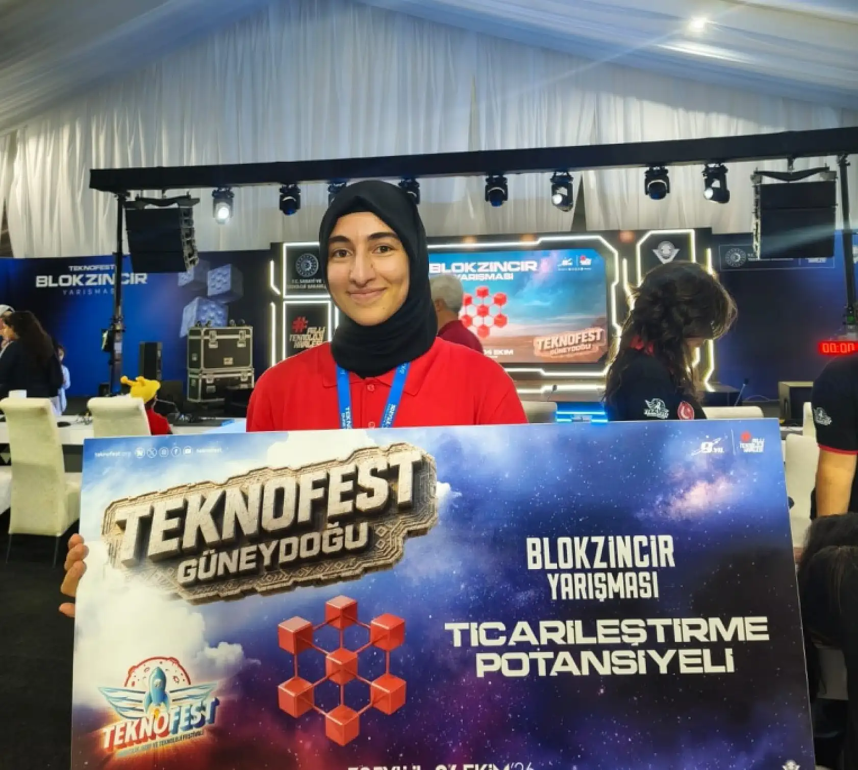 Konya'dan mezun olan genç mühendis TEKNOFEST'in yıldızı oldu