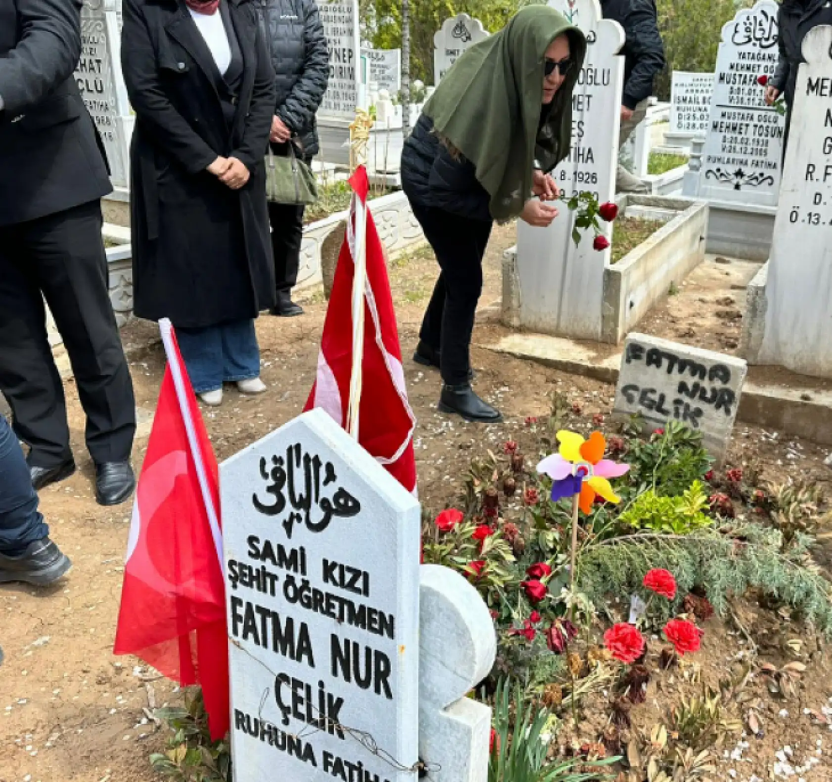 Konyalı şehit öğretmen mezarı başında anıldı: 'Cezalar caydırıcı olmalı'