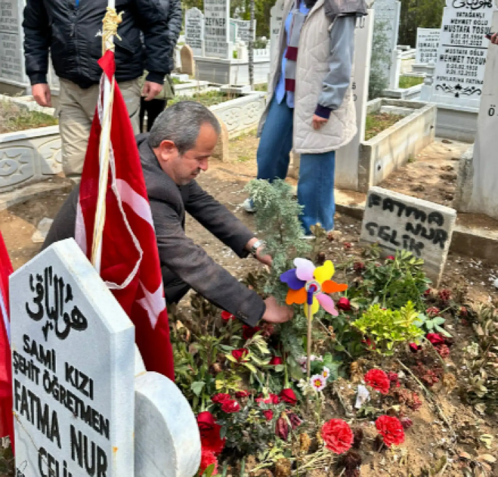 Konyalı şehit öğretmen mezarı başında anıldı: 'Cezalar caydırıcı olmalı'