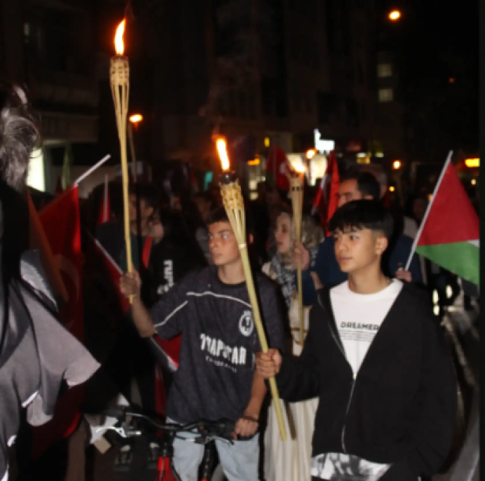 CHP Konya'da Gazze için yürüdü: 'Zulüm karşısında susan, dilsiz şeytandır!'