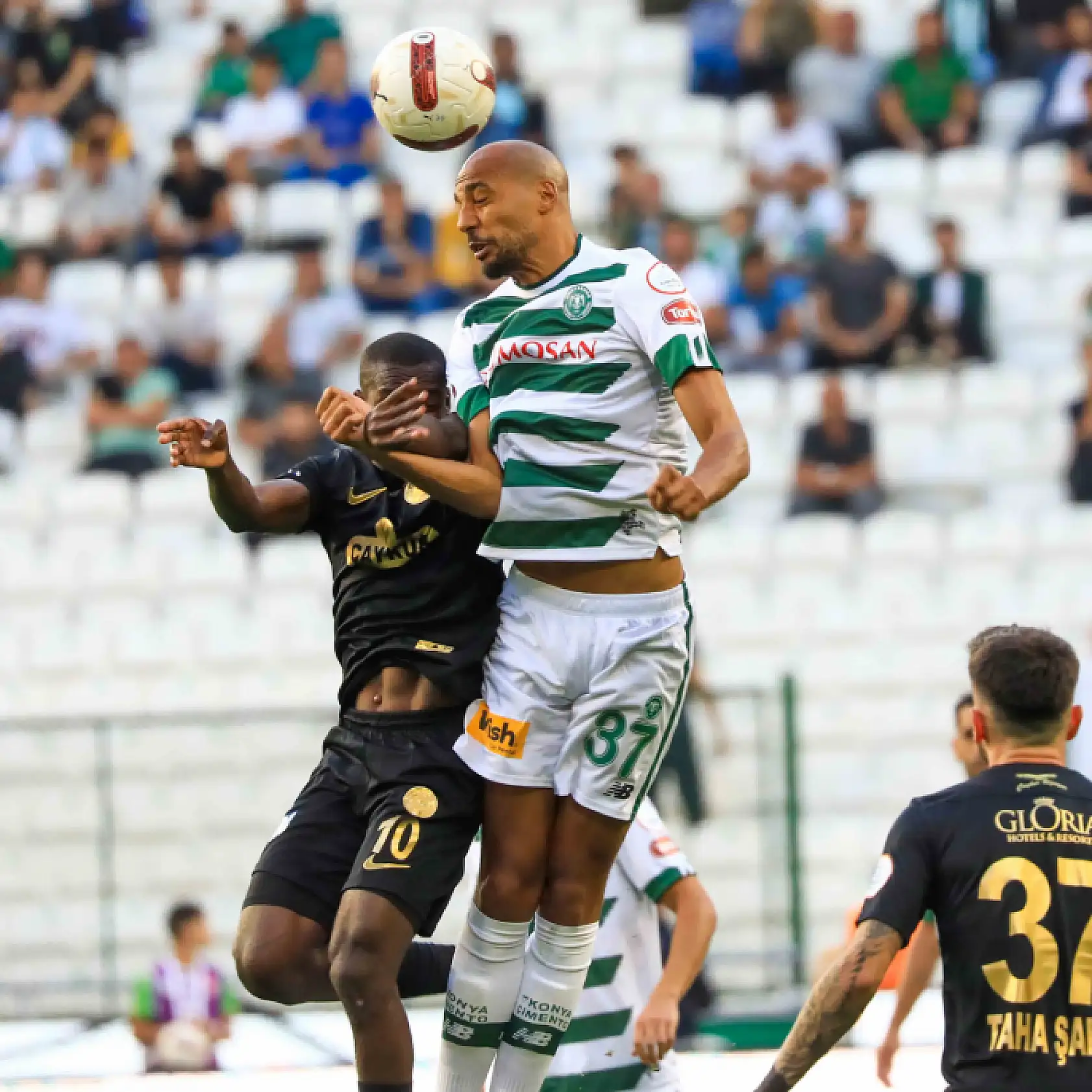 Çaykur Rizespor, Konyaspor'un yenilmezlik serisine son verdi!