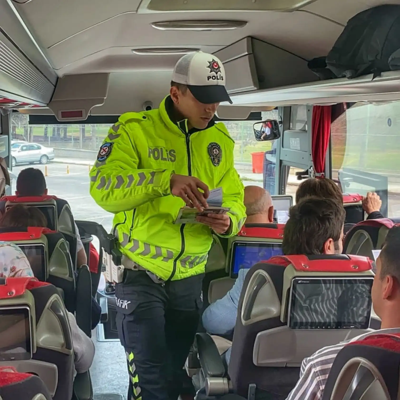 Konya Emniyeti güvenli seyahat için çalışmalarına aralıksız devam ediyor!