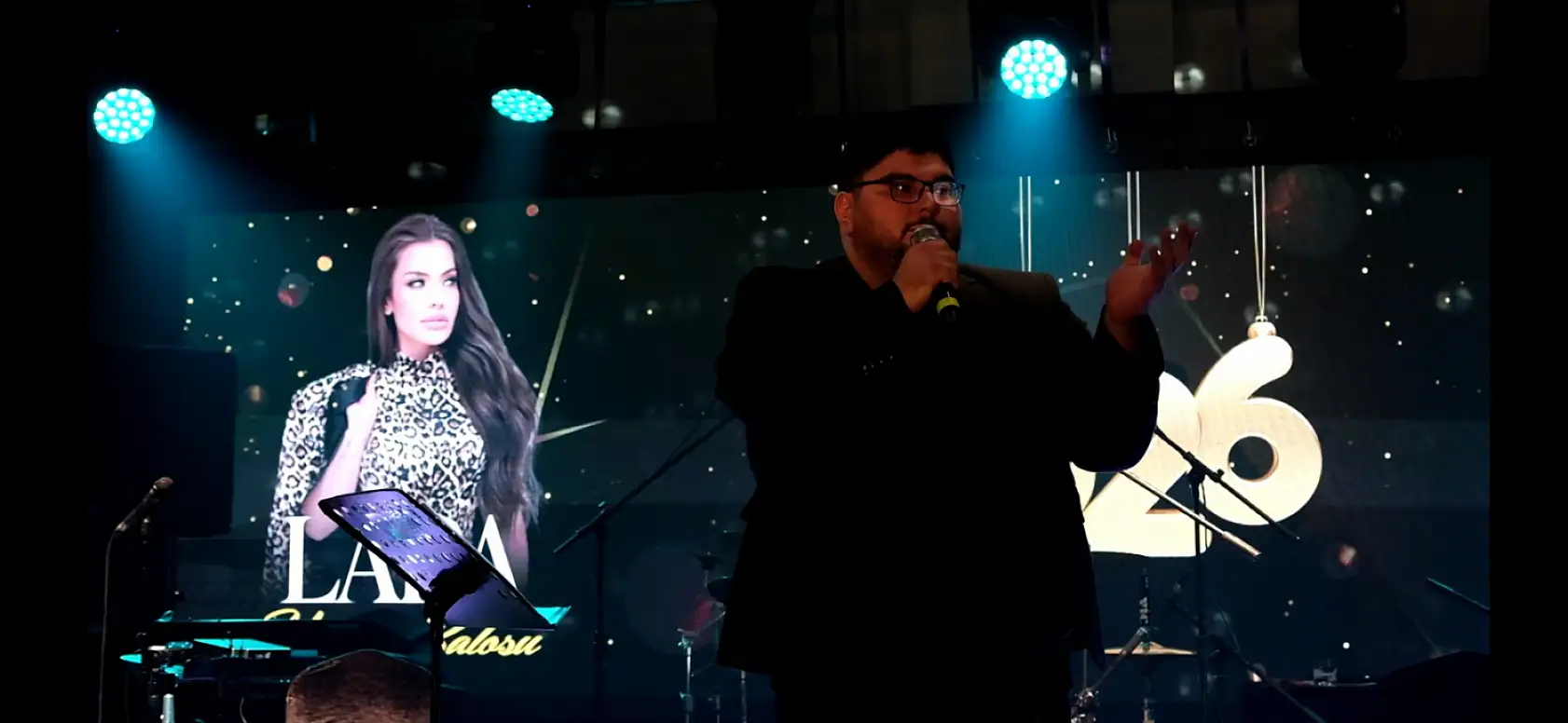 Salonda boş yer kalmadı! Konya'daki organizasyon gündeme oturdu...