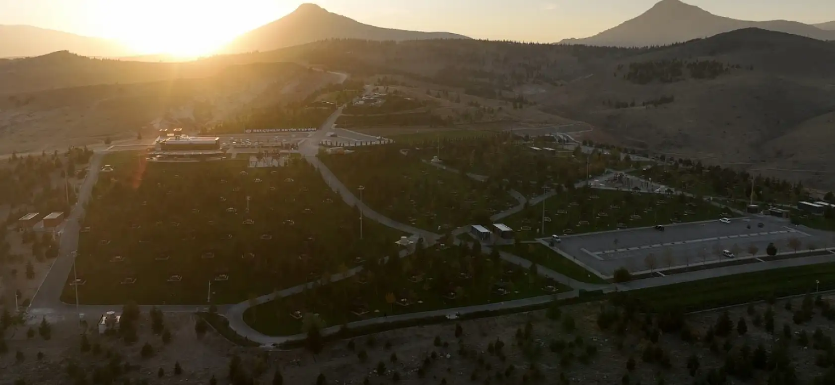 Konya'nın ortasında huzur molası! Şehri ayaklar altına seren tepe
