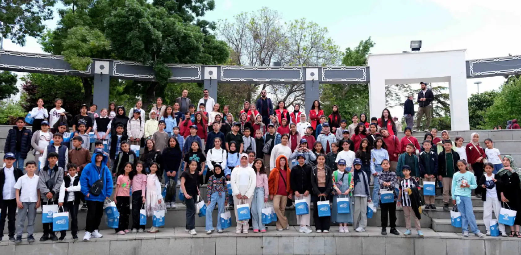 Konya'da 3.840 öğrenci ödüllendirildi