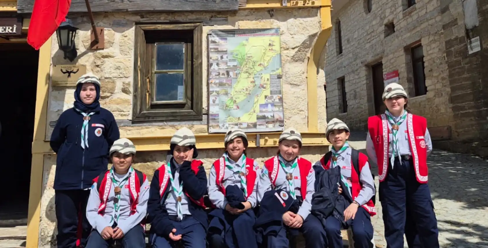 Konya'dan kilometre yıl gidip, 111 yıl önceki şanlı ruhu yerinde gördüler!