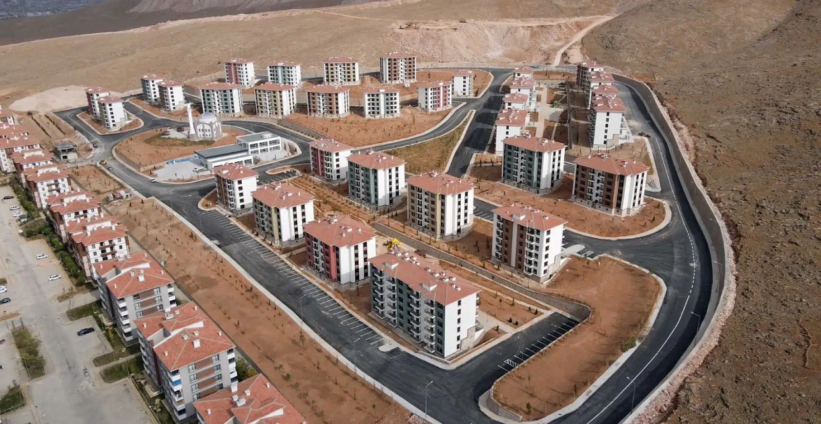 TOKİ'den Konya'ya 17 Bin 578 Konut, 40 Sosyal Donatı ve Eğitim-Sağlık Yatırımı