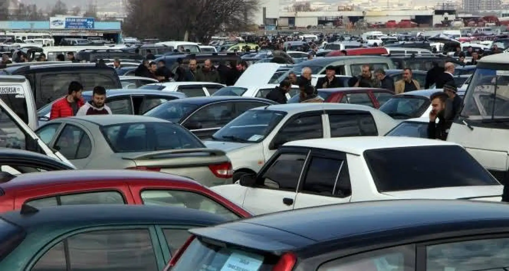Araç kiralayacaklar dikkat! Yaş, kilometre ve depozitoda yeni kurallar geliyor