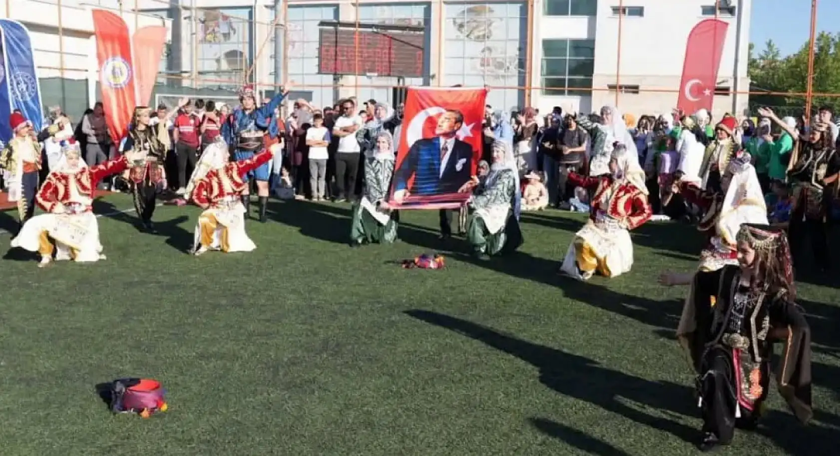 Konya'da U11, U12 ve U13 futbol ligleri şenlik havasında sona erdi: 145 Takım, 528 Maç, 3 Şampiyon