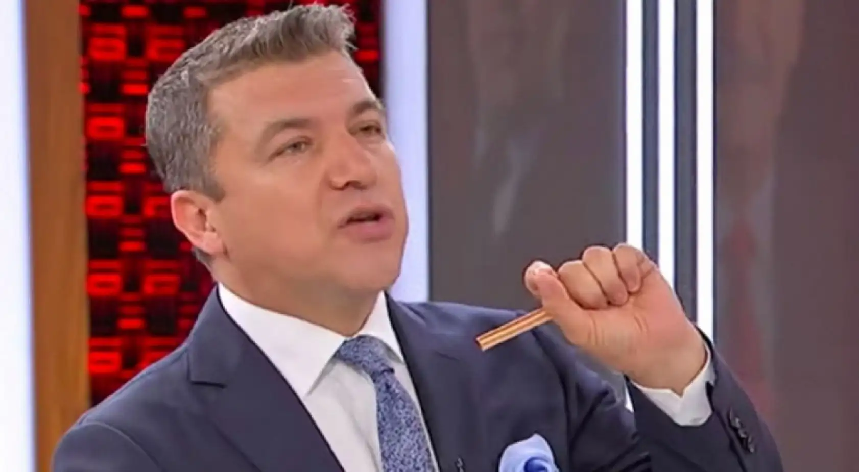 İsmail Küçükkaya Halk TV ile yolları ayırdı mı?