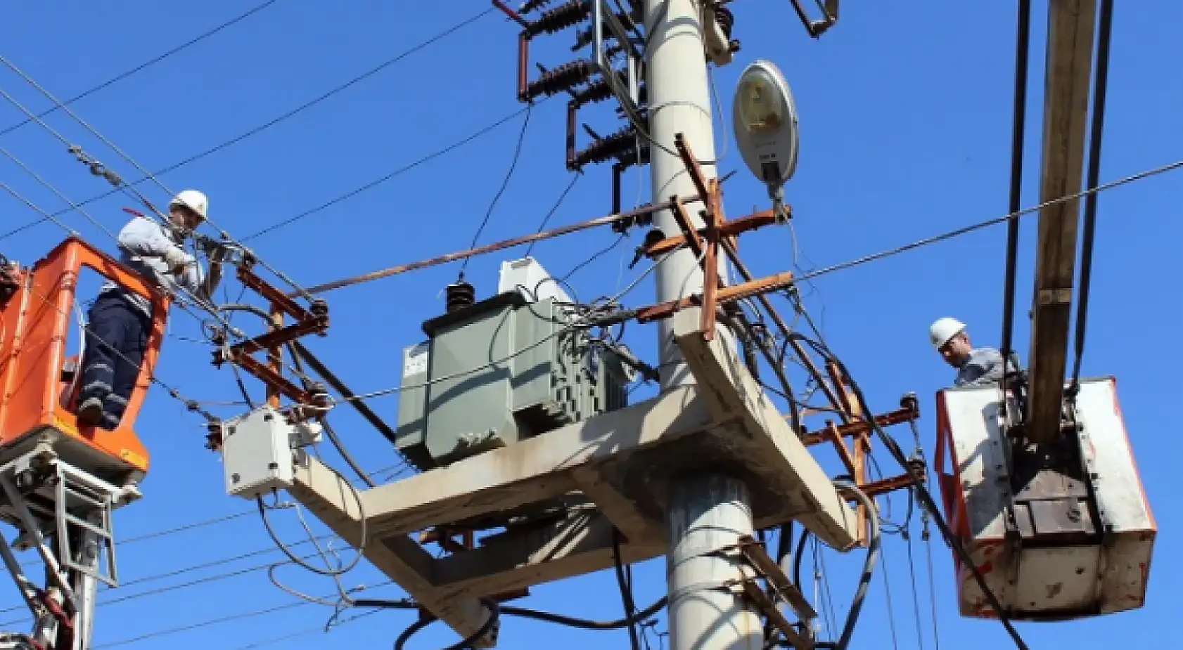 Karatay'daki  birçok adrese uyarısı verildi: Elektrik kesintisi yaşanacak!