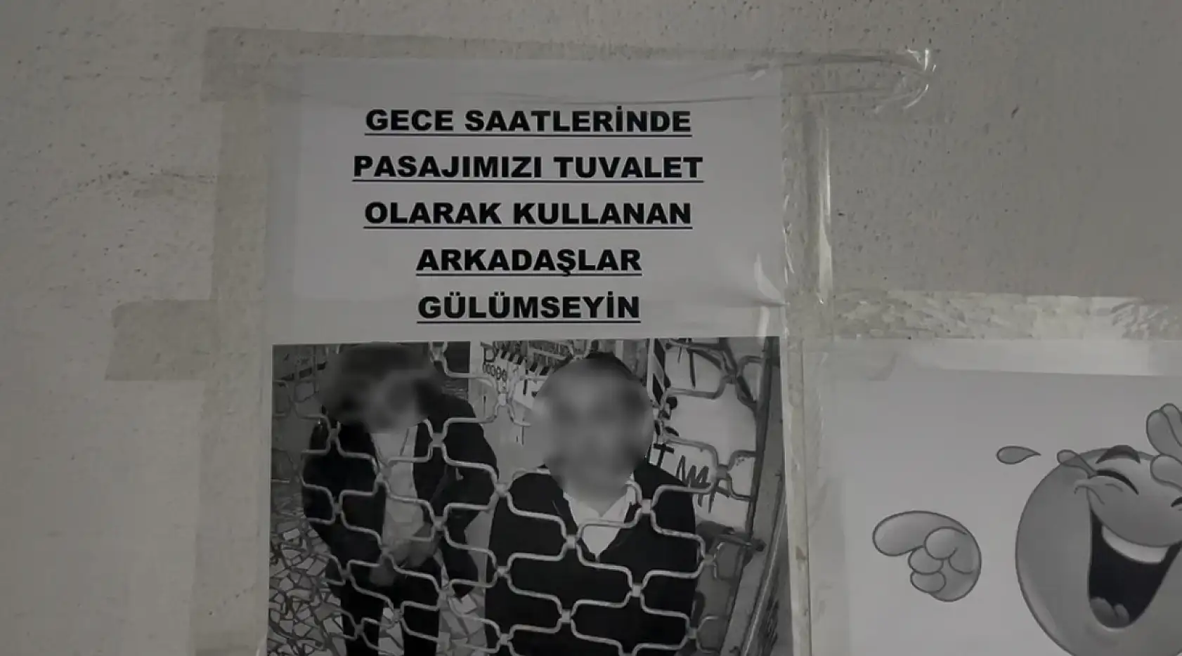 'Gülümseyin, kameradasınız!' Tuvaletini yapanları böyle teşhir etti