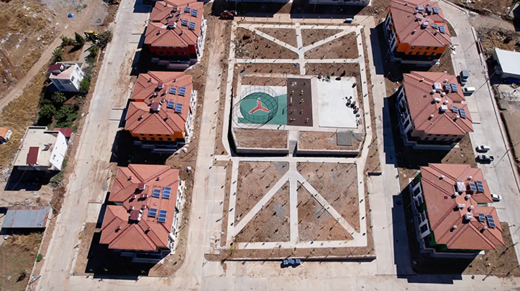 Balkar beldesinde yapılan konutlara afetzedeler yerleştirilecek!