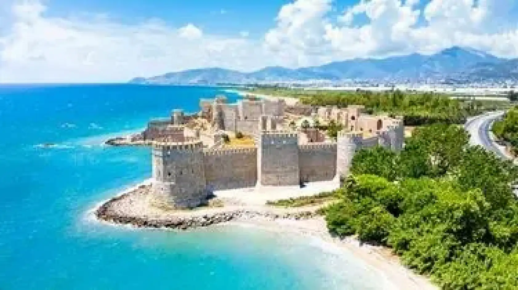 Konya'nın il olmak isteyen ilçesi gündemde! Plakası belli oldu...